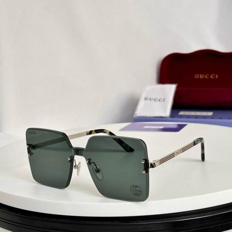 Gucci Sunglasses 487